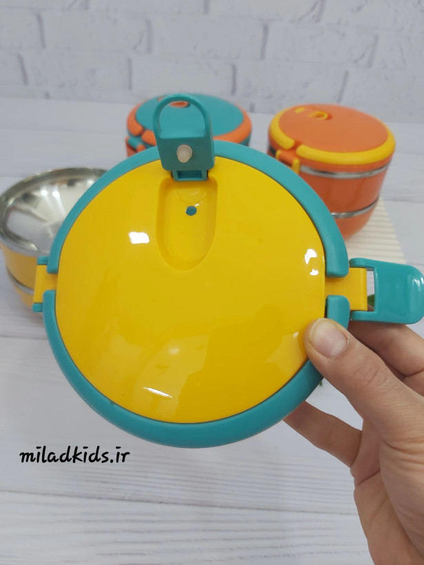 درب ظرف غذای دوطبقه داخل استیل رنگ زرد دارای سوپاپ بخار