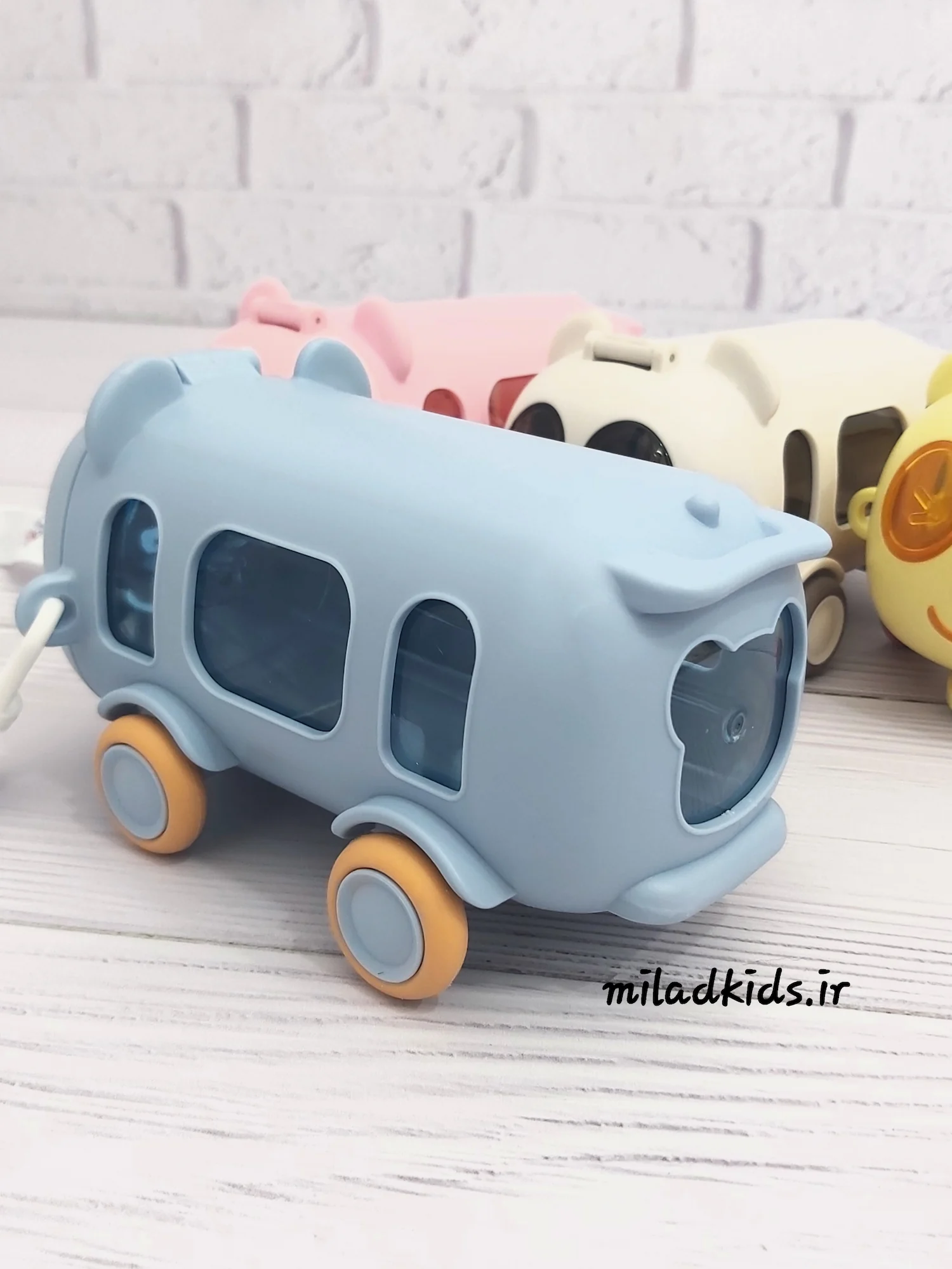 قمقمه فانتزی کودک مینی بوسی طرح پاندا نمای پشت محصول