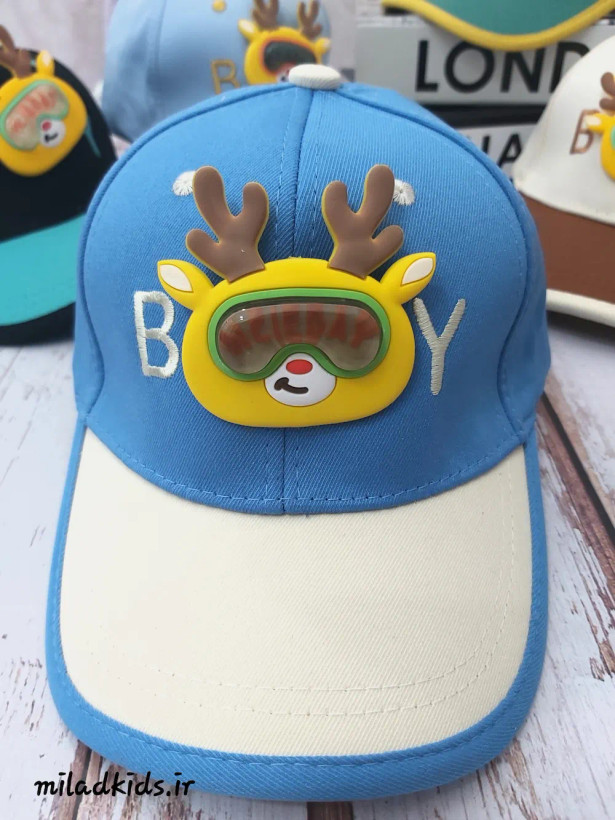 کلاه بیسبالی بچگانه مدل عروسک گوزنی برجسته متحرک رنگ آبی نفتی_شیری