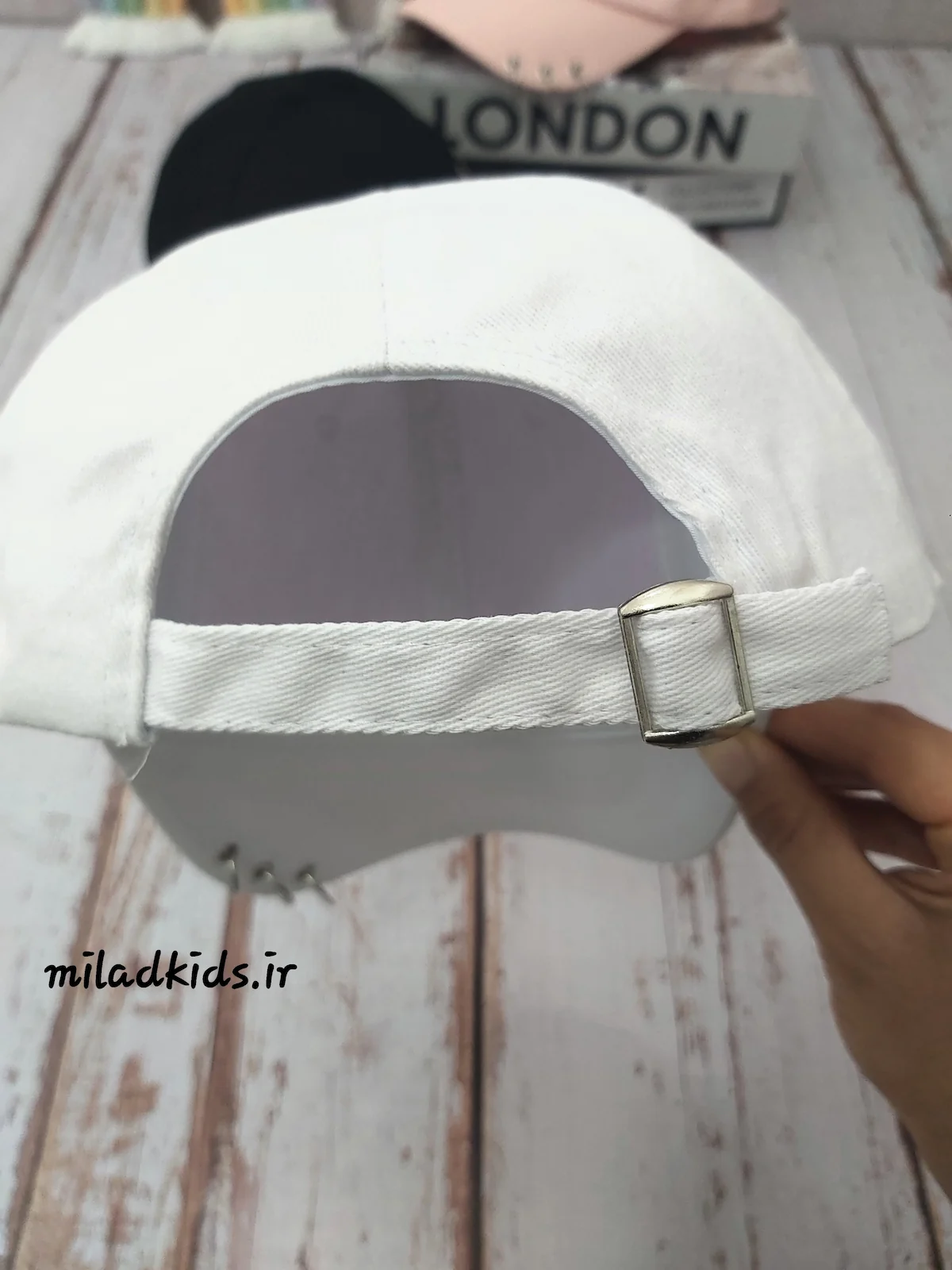 بند و سگگ فلزی پشت کلاه کپ کتان دخترانه پرسینگ دار حلقه ای