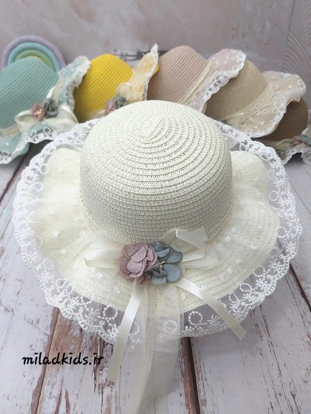 کلاه وارداتی لبه دار دخترانه ساحلی تور دار رنگ شیری