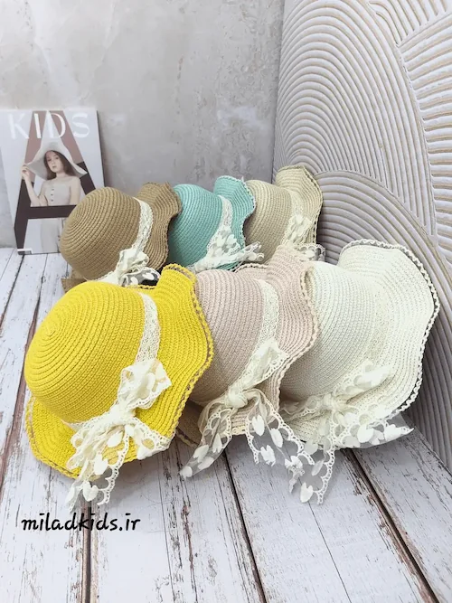 کلاه لبه دار ساحلی دخترانه وارداتی با پاپیون توری رنگ های زرد،صورتی،نسکافه ای،کرم روشن،شیری،سبز پاستیلی