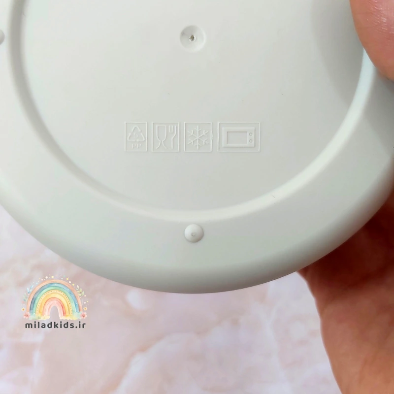 علامت ماکروفر روی بدنه ماکروفری ظرف غذا دو طبقه داخل استیل