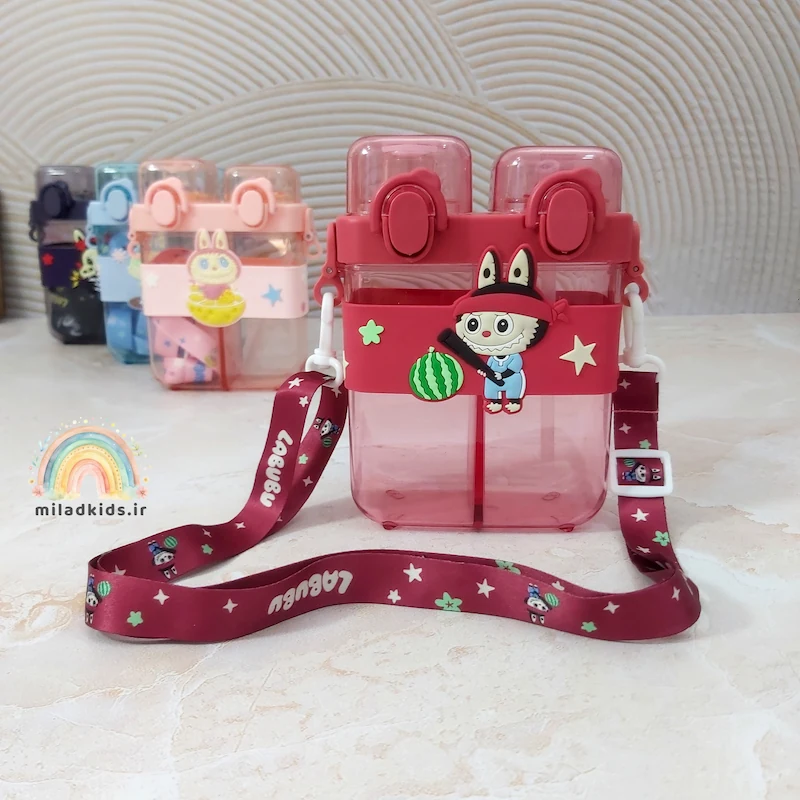 قمقمه دو طرفه لبوبو رنگ قرمز با بند بلند قابل تنظیم